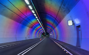 雪隧「七彩情境燈」會誘發癲癇？高公局回應了