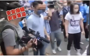 看阿嬤被撞倒呆滯 蔣萬安挨批不知所措怎當首都市長