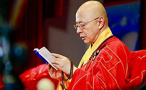 海濤法師被淨身出戶？ 這下真的「眼睛業障重」! 10億資產疑落弟子口袋