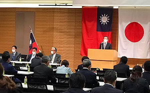 台灣將派代表出席安倍國葬  謝長廷籲中勿口出惡言