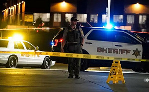 節儉度日也有罪? 警無搜索令破門搜查 美華裔夫妻被當偷電犯 獲賠420萬