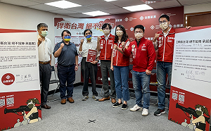 「有戰死沒投降！」 基進24候選人簽不投降承諾書