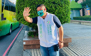 柯志恩「3箭齊發，家族集結」 蘇致榮：施政白皮書到底在哪裡？