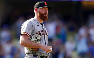 昨場上罵總仔 巨人投手遭下放3A