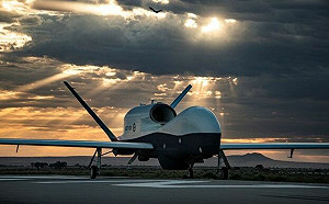 高空無人機對決！澳洲「人魚海神」到位 應對中國印太海權擴張