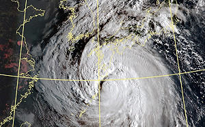 鄭明典:南瑪都是超大型颱風 沿岸已現3米浪高