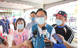 署名「民進黨桃園市黨部」夾報文宣黑函攻擊？ 張善政：民進黨一向的作風