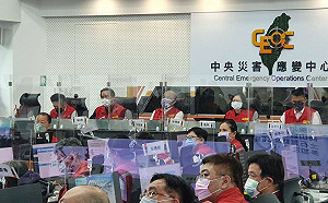 挨批冷血致詞就走人 蔡英文致歉：工作人員忙碌溝通不足