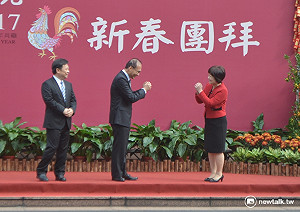 政院團拜  林全：看到小孩 一切努力都值得