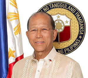 控中國試圖占據黃岩島 菲防長：侵門踏戶