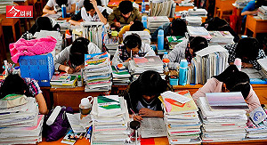 年耗125億元辦國考 用八股制度為國家徵才