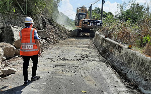 蘇揆：六十石山道路已搶通 所有遊客都已接運下山