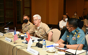 美第七艦隊聯合演習劇增  第七艦隊司令：加強嚇阻中國