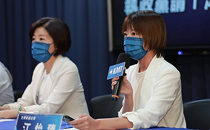 民進黨團批侯友宜民調退步 江怡臻反批：林佳龍台中時期年年探底