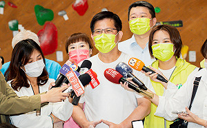 林佳龍談學歷曝不知畢業證書在哪：不要被文憑主義限制