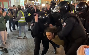 車臣「反動員令示威」逮上百婦女 官員逼丈夫動手教訓妻子「他們是人民公敵」