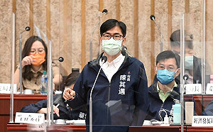 行政院核定捷運小港林園線 市府團隊努力不容踐踏