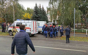 更新》(影) 畫面曝光! 動員令後俄驚爆校園槍案至少13死 兇嫌身穿「納粹」黑背心