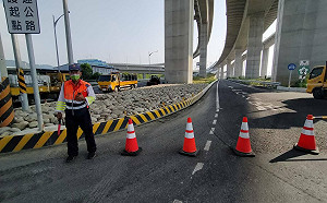 台中義交出言不遜 駕駛人問路被辱罵「真白目」