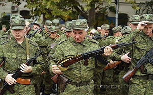 慘到爺孫同上戰場！俄羅斯調高徵兵年齡上限 高級軍官70歲前可召回