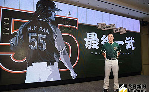 恰恰對潘武雄告白！跟他打球很榮幸