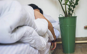 男試睡床墊秒打呼！睡醒結局超意外