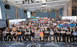 林佳龍選辦批新北產業發展   經發局長何怡明嗆：不懂裝內行