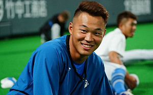 豪氣！火腿一口氣續約3洋將