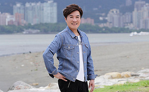 跌倒昏迷1年！金曲台語歌手高向鵬過世 享壽67歲