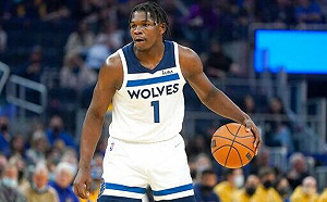 灰狼狀元郎發威　熱身賽滅熱火