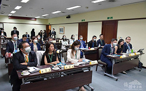 邀「全球青商潛力之星」訪問座談 僑委會盼與海外僑青共創商機