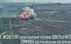 (影)烏克蘭大逃殺!俄軍坦克車隊從利曼撤退途中被轟爆 慘成普丁砲灰