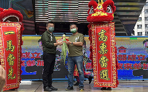 出席李天生競總開張 蔡其昌暗諷盧秀燕不認真競選