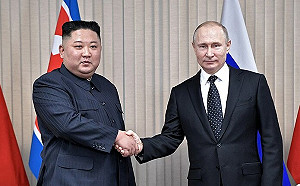 俄羅斯遭制裁軍火短缺 白宮：北韓秘密提供大量砲彈用於對付烏克蘭