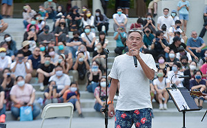 陳昇被點名性騷擾 遭指控毛手毛腳還灌酒狂問「要不要跟我做愛？」