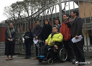 挺同團體入府會小英  淚訴：我們沒辦法等