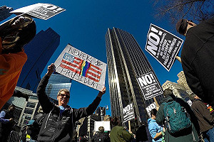 美國總統日  萬人上街反川普