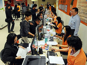 大法官解釋：逾期繳稅滯納金要算利息「違憲」