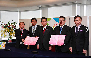 台日農業合作再擴新局  林佳龍送文心蘭、百合前進日本