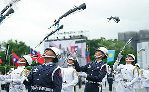 國慶演出全台引頸期盼！10/10各語言直播網址這裡找