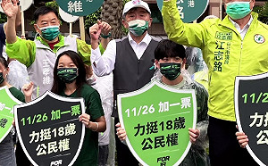 陳時中街頭拜票被嗆「吵死了」 資深媒體人分析站路口該有這「三人」