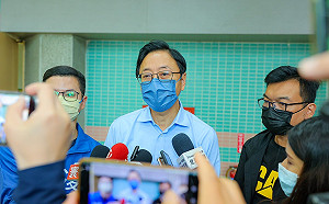 成立婦幼局被指沒配套 張善政回嗆鄭運鵬「沒有半套」