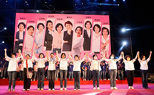 盧秀燕展開對侯友宜的總統前哨戰   陳世凱：讓盧落選卸任去做總統夢吧！