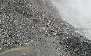 暴雨轟炸！台7、台8縣部分路段坍方阻斷 台20線天池至向陽路段預警性封閉