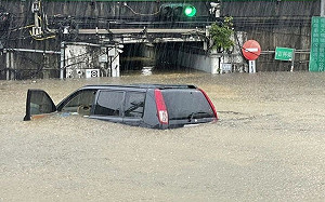 尼莎豪雨狂灌！汐止淹水一級警戒 最新災情曝光