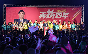 「努力的人把故事寫在這片土地」 陳其邁連兩日馬拉松行程