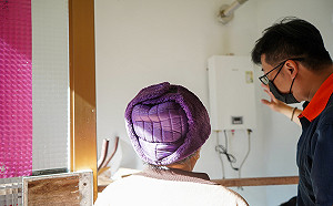 新北林口防災企業暖男帥店長為獨居長輩免費修繕家中水電