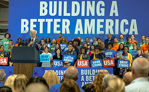 支持度下滑 490民主黨候選人不邀他同台 ?  拜登回懟 : 數數吧 有 15 個!