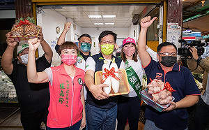 侯家軍批新北淹水找無人要民眾協尋 林佳龍：他們找錯人了