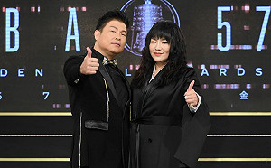 金鐘57明登場！曾國城合體唐綺陽開場秀Rap  小S廝殺昔日情人黃子佼